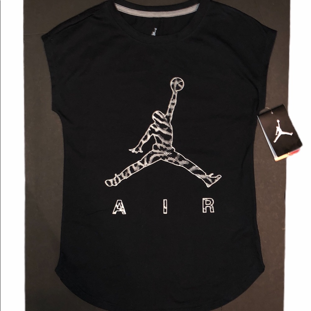 NWT Nike Girl’s Air Jordan JumpMan T-shirt